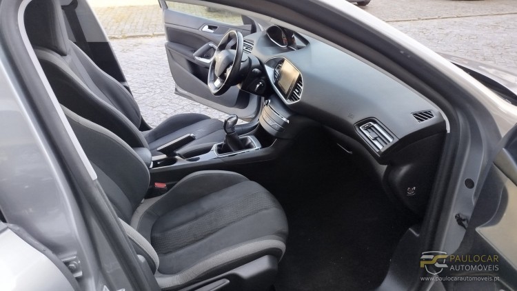 Peugeot 308 SW 1.2 PureTech Style