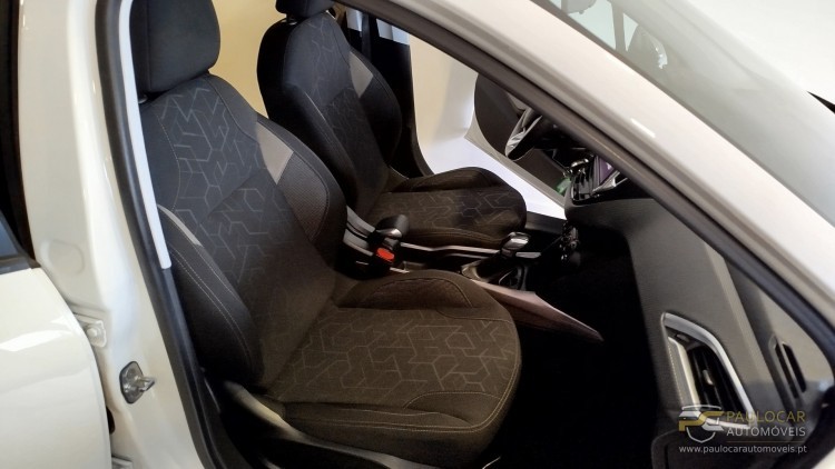 Peugeot 2008 1.2 PureTech Active