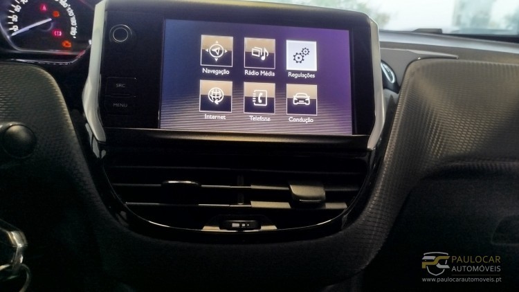 Peugeot 2008 1.2 PureTech Active