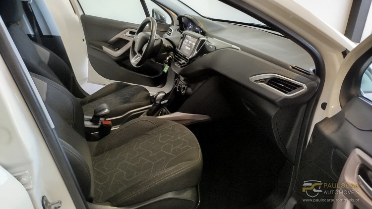 Peugeot 2008 1.2 PureTech Active