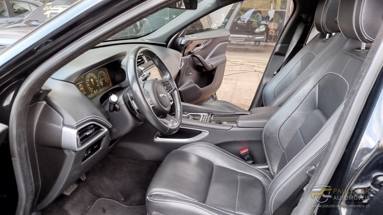 Jaguar F-Pace 2.0 iD4 R-Sport AWD Auto