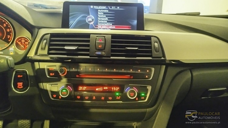 BMW S&eacute;rie 3 - 316 i Touring Pack M