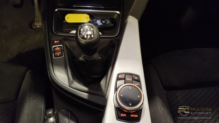 BMW S&eacute;rie 3 - 316 i Touring Pack M