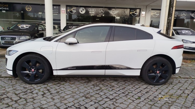Jaguar I-Pace EV400 AWD