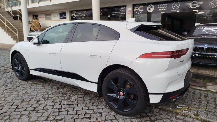 Jaguar I-Pace EV400 AWD