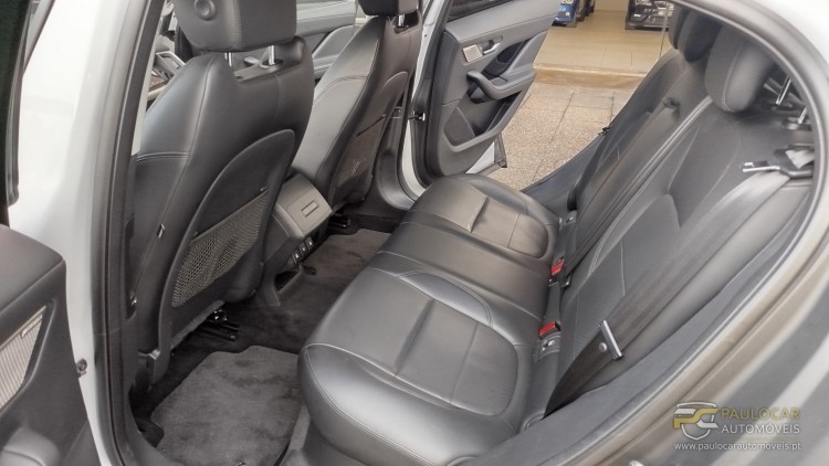 Jaguar I-Pace EV400 AWD