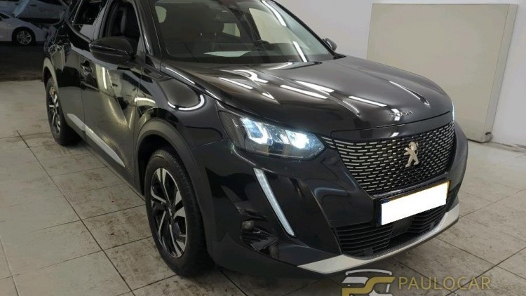Peugeot 2008 PureTech 130 Allure