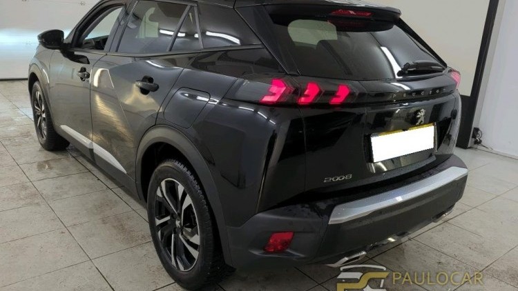 Peugeot 2008 PureTech 130 Allure