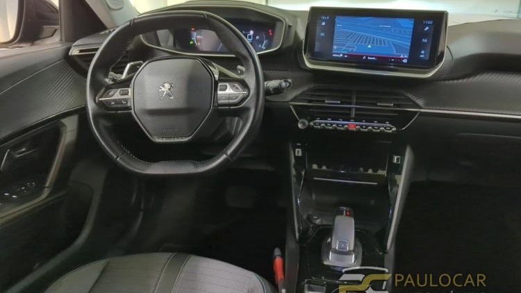 Peugeot 2008 PureTech 130 Allure