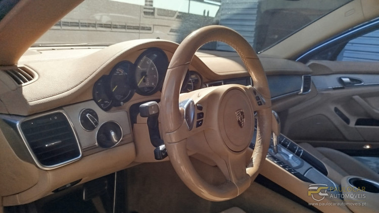 Porsche Panamera S E-Hybrid