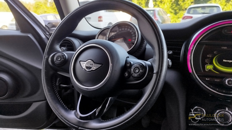 Mini Cooper 5 Portas 1.5