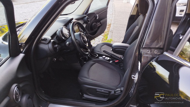 Mini Cooper 5 Portas 1.5