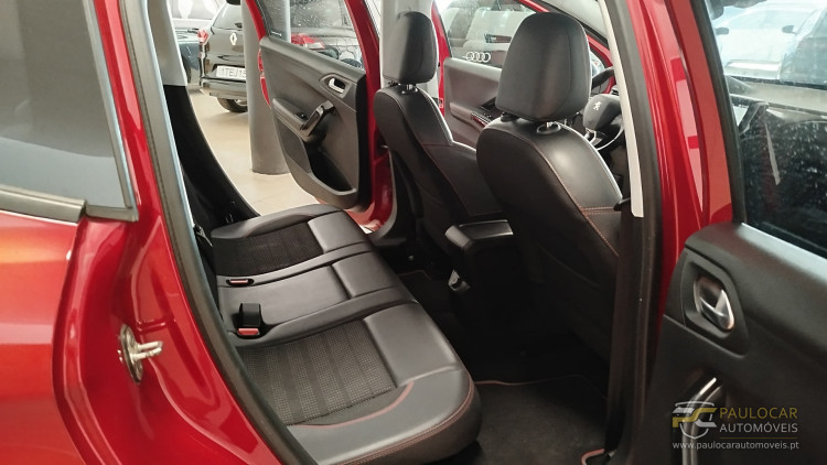 Peugeot 2008 1.2 PureTech GT Line