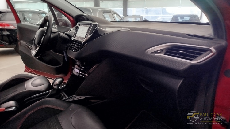 Peugeot 2008 1.2 PureTech GT Line