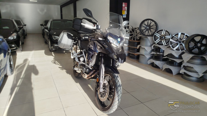 Benelli 500 TRK 502 X